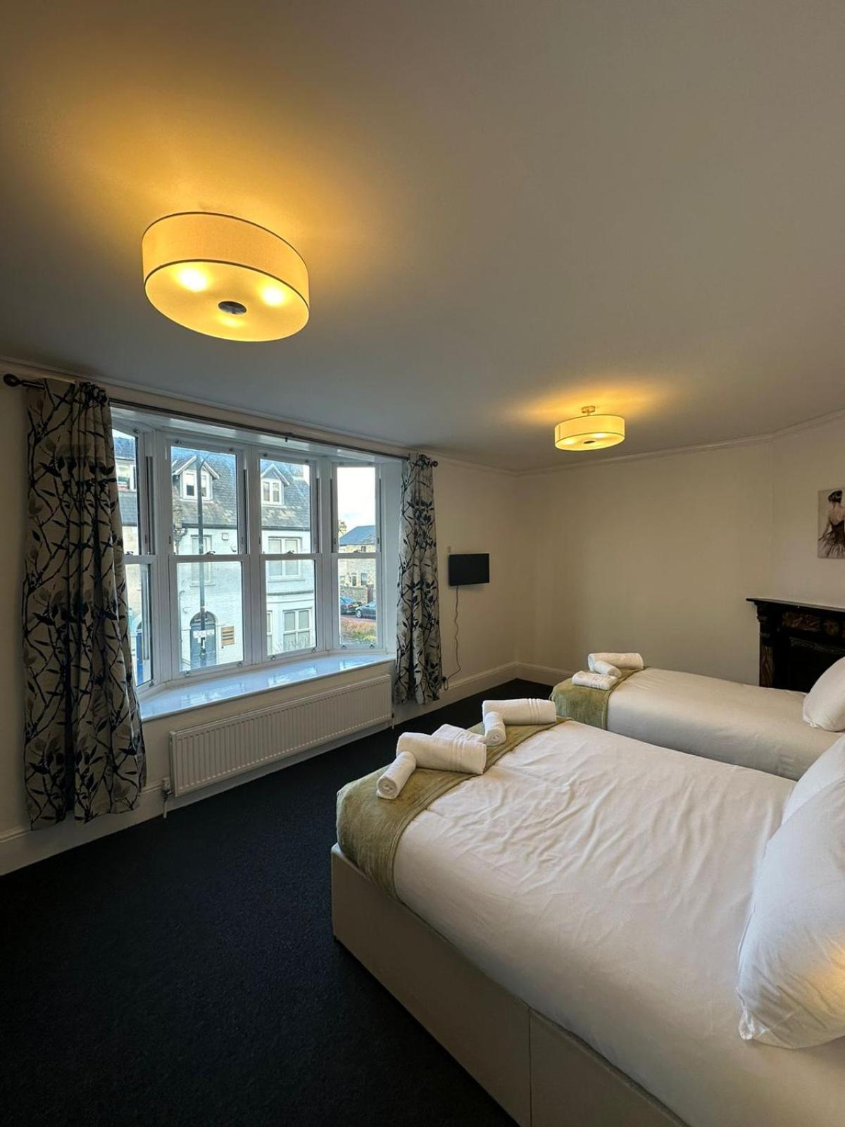 Cambridge Central Rooms - Tas Accommodations Экстерьер фото